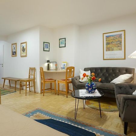 Homely Apartment In The Center With Garden View Gmunden Dış mekan fotoğraf