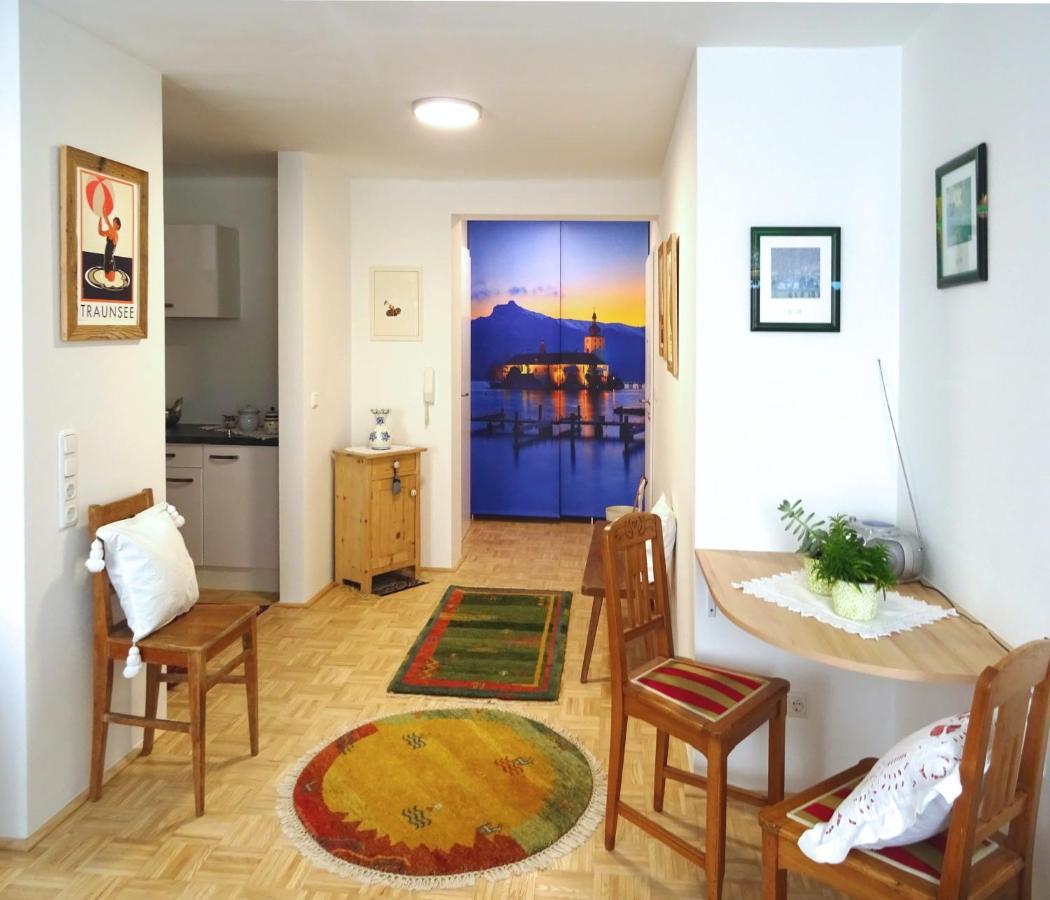 Homely Apartment In The Center With Garden View Gmunden Dış mekan fotoğraf